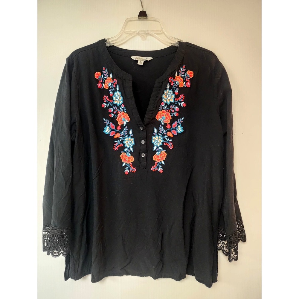 Pioneer Woman Black Embroidered Floral Blouse 3/4 Length Sleeves, w/Lace   XL‎